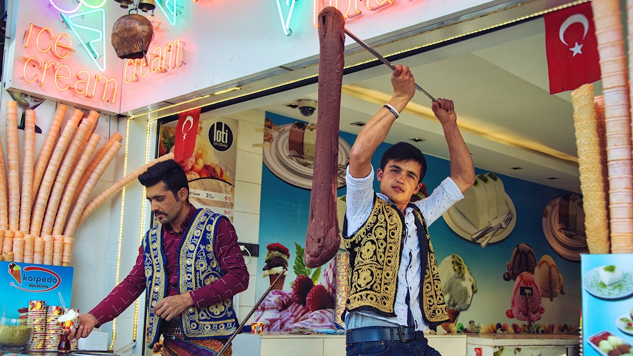 How to Start a Turkish Ice Cream Business in 2026: Equipment, Costs & Profit