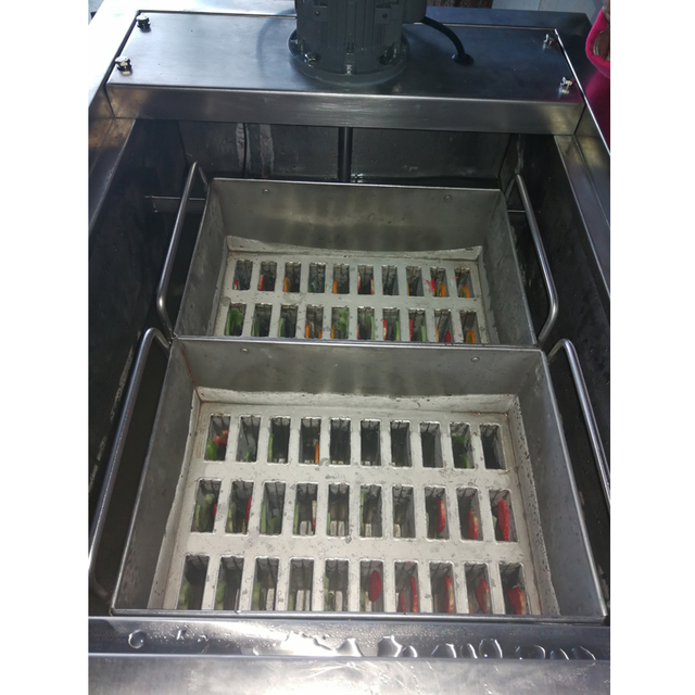 BP-2BA Popsicle Machine - Embraco Aspera Compressor, Hourly Output 160 Popsicles 